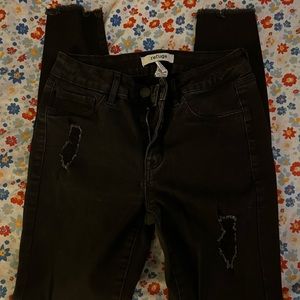 Size 6 Refugee skinny jeans